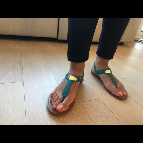 Michael Kors Sandals - Picture 5 of 6